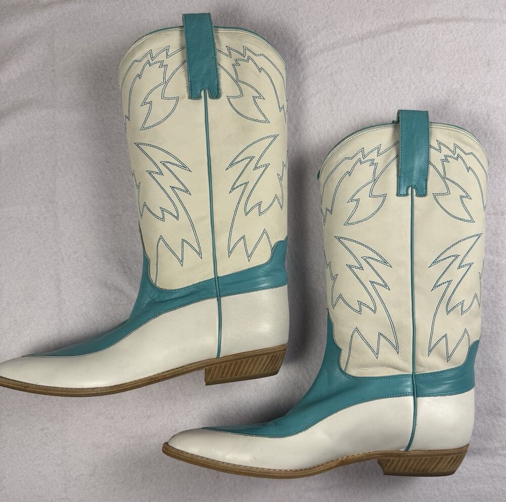 Vtg NWOB Donald J Pliner Cowboy Boots 9 Y2K White Turquoise Western Designer